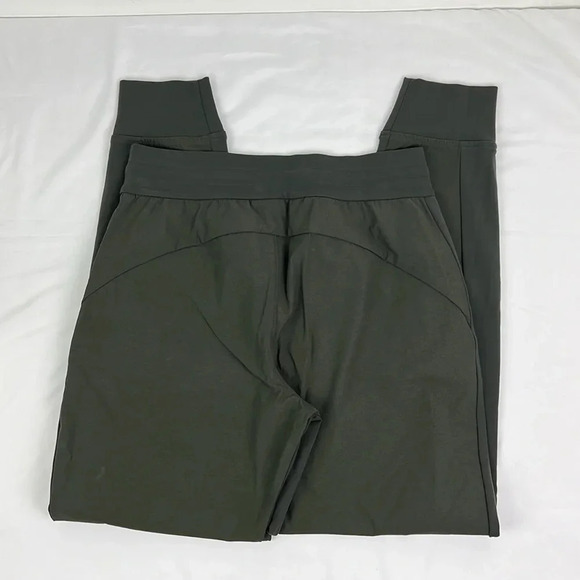 Athleta Women’s 6 Headlands Hybird Trek Mid Rise Joggers - Picture 2 of 8